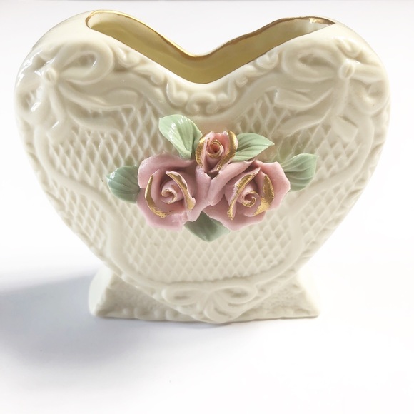 Vintage Porcelain Heart & Roses Vase